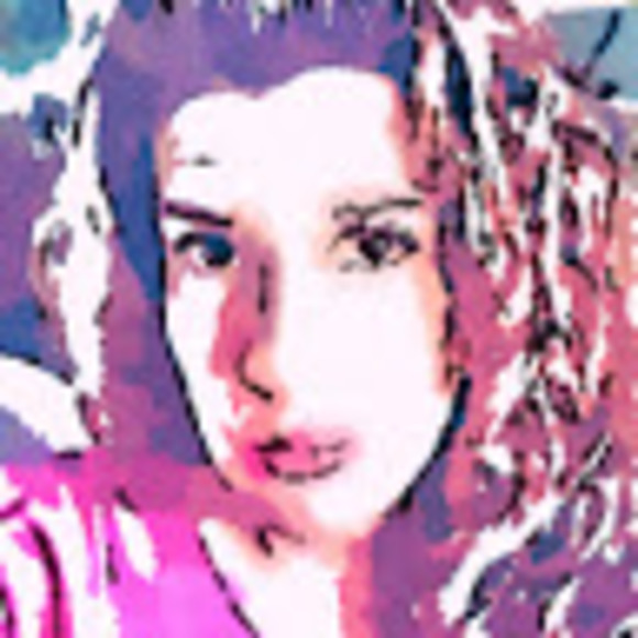 Meet your Posher, Lisa - Picture 1 of 1